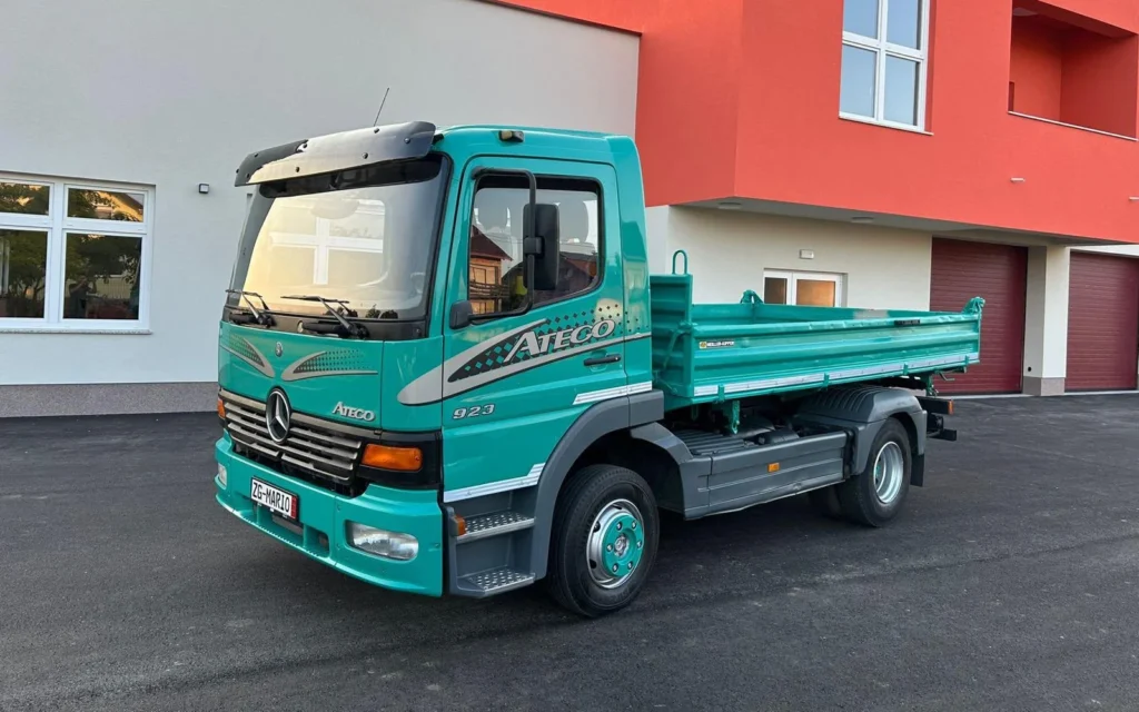 Mercedes-Benz Atego 923 Kiper